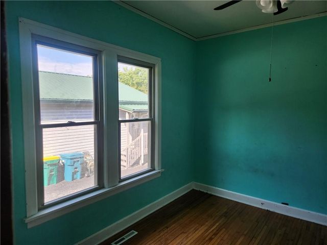 208 Main Street, Osawatomie, KS 66064