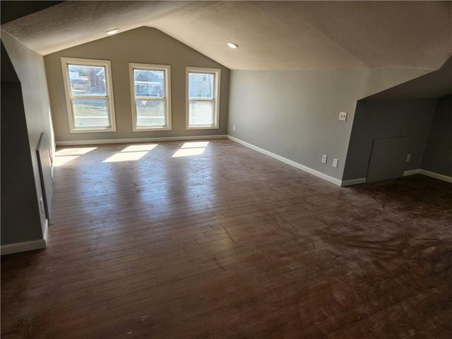 208 Main Street, Osawatomie, KS 66064