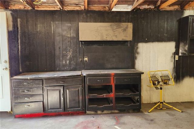 208 Main Street, Osawatomie, KS 66064