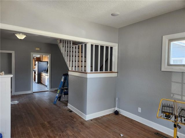 208 Main Street, Osawatomie, KS 66064