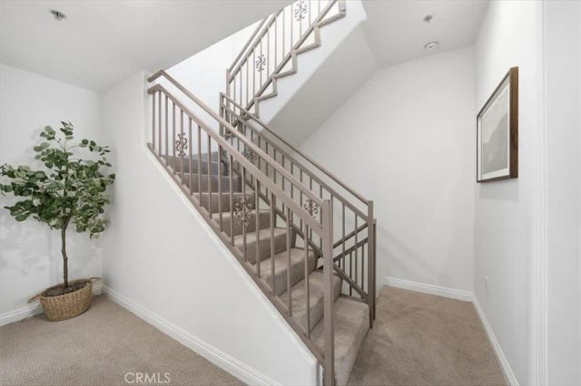 5719 Camellia 105, North Hollywood, CA 91601