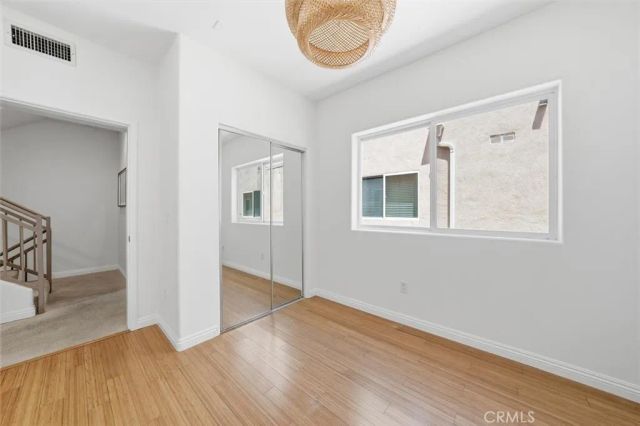 5719 Camellia 105, North Hollywood, CA 91601