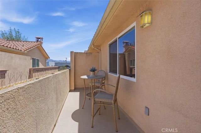 5719 Camellia 105, North Hollywood, CA 91601