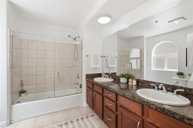 5719 Camellia 105, North Hollywood, CA 91601
