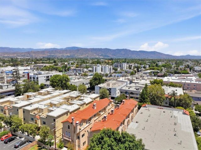 5719 Camellia 105, North Hollywood, CA 91601