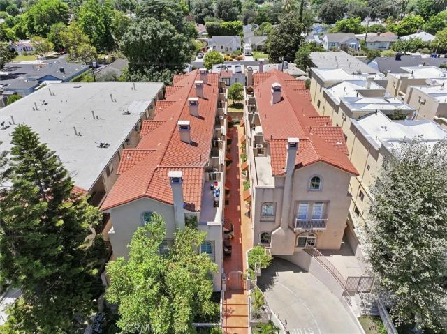 5719 Camellia 105, North Hollywood, CA 91601