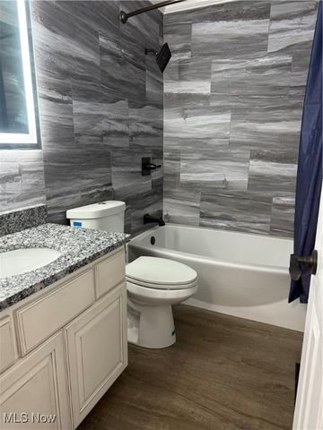 970 Pine Tree Court, Medina, OH 44256