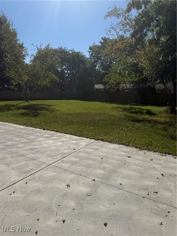 970 Pine Tree Court, Medina, OH 44256