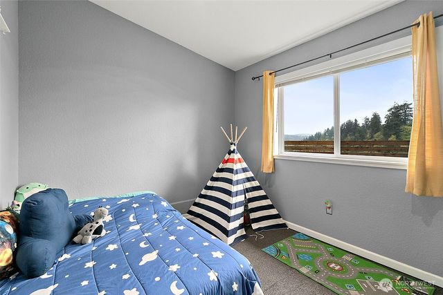 36602 224th Avenue SE, Enumclaw, WA 98022