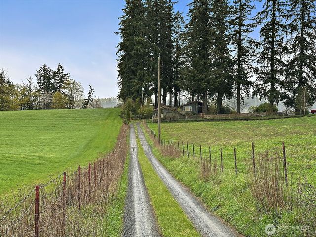 36602 224th Avenue SE, Enumclaw, WA 98022