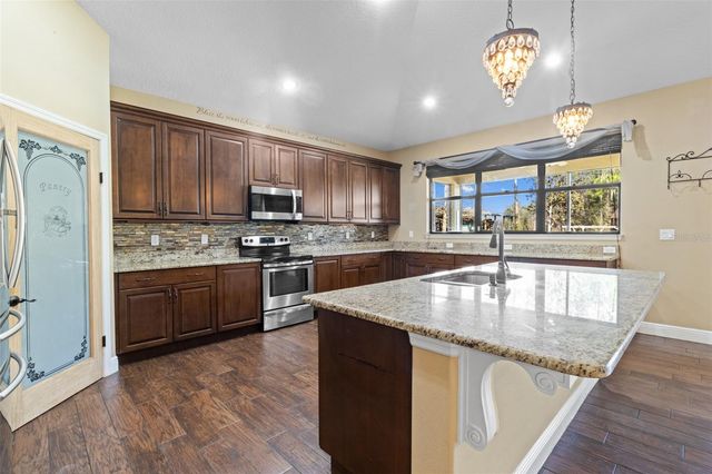 765 SLOANS RIDGE ROAD, Groveland, FL 34736