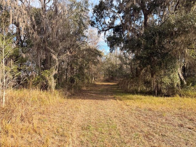 765 SLOANS RIDGE ROAD, Groveland, FL 34736