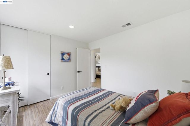 34042 Rowland Dr, Fremont, CA 94555
