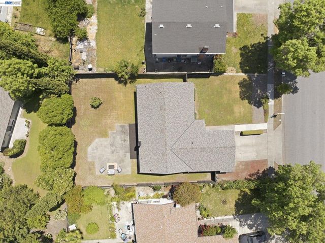 34042 Rowland Dr, Fremont, CA 94555