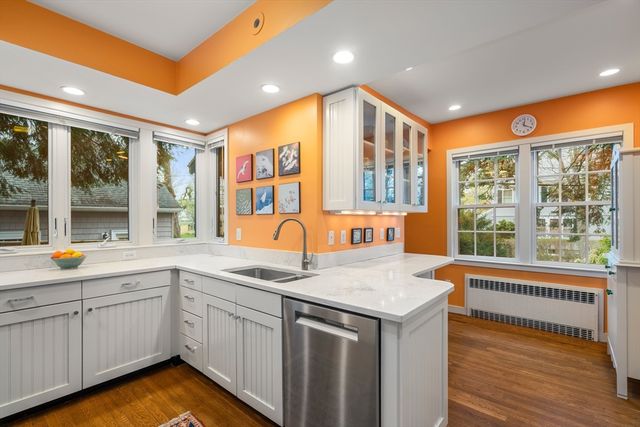 83 Prospect St, Newton, MA 02465