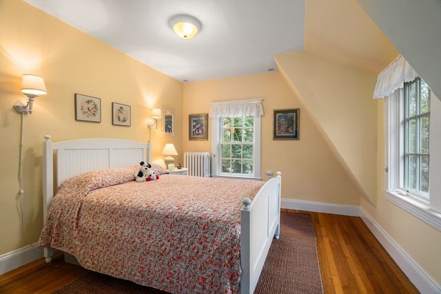 83 Prospect St, Newton, MA 02465