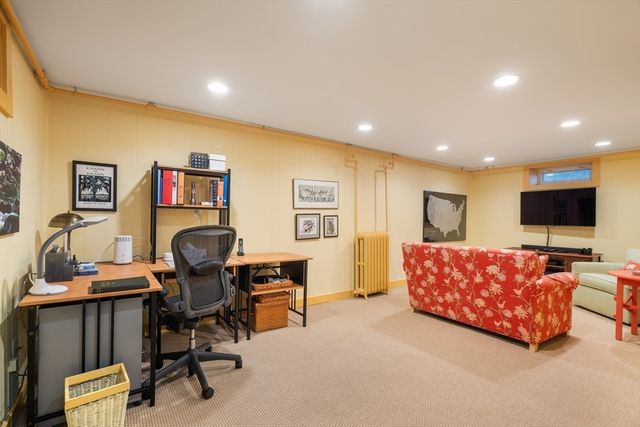 83 Prospect St, Newton, MA 02465