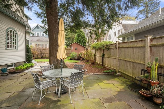 83 Prospect St, Newton, MA 02465