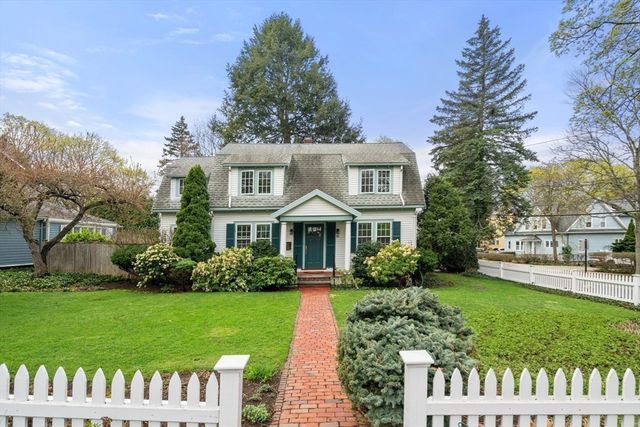 83 Prospect St, Newton, MA 02465