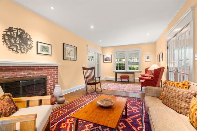 83 Prospect St, Newton, MA 02465