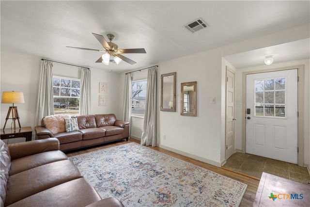 909 Alamo Court, Temple, TX 76501