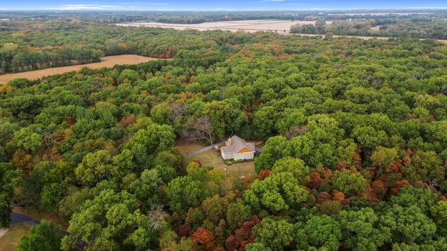 1840 W 800 N, Lake Village, IN 46349