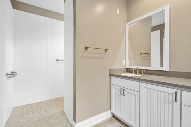 1840 W 800 N, Lake Village, IN 46349