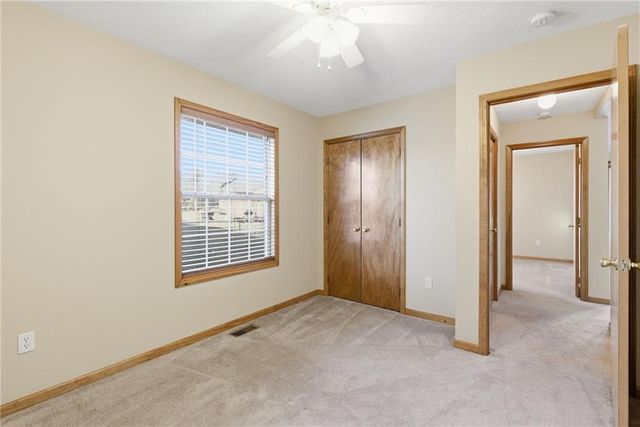 1511 Pebblecreek Drive, Warrensburg, MO 64093