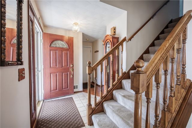 4637 Lake Road, Williamson, NY 14589