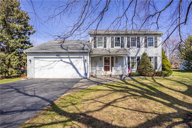 4637 Lake Road, Williamson, NY 14589