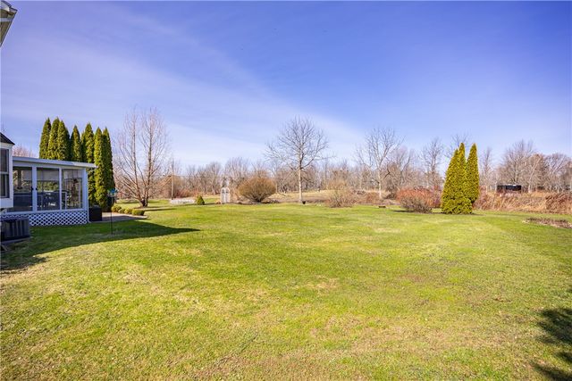 4637 Lake Road, Williamson, NY 14589