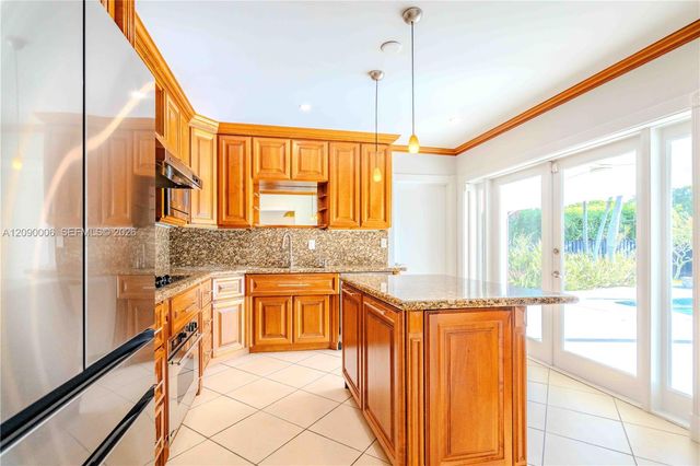 10241 SW 99th Avenue 0, Miami, FL 33176