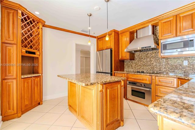 10241 SW 99th Avenue 0, Miami, FL 33176