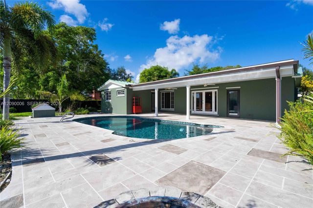 10241 SW 99th Avenue 0, Miami, FL 33176