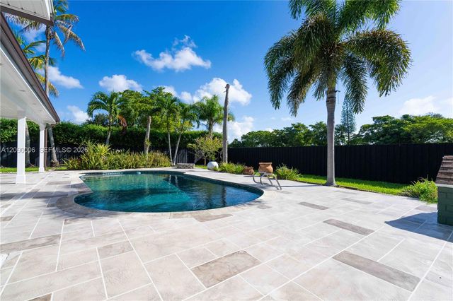 10241 SW 99th Avenue 0, Miami, FL 33176