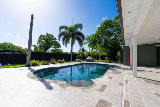 10241 SW 99th Avenue 0, Miami, FL 33176