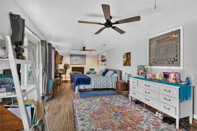 535 CARUSO PLACE, Sarasota, FL 34237