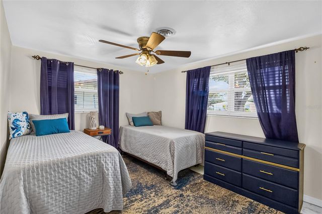535 CARUSO PLACE, Sarasota, FL 34237
