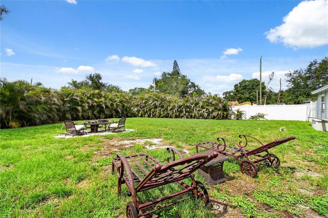 535 CARUSO PLACE, Sarasota, FL 34237