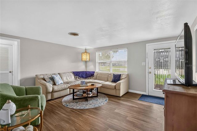 535 CARUSO PLACE, Sarasota, FL 34237