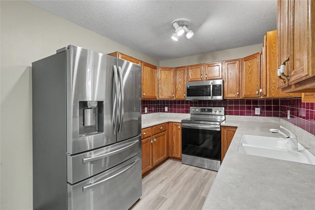 604 SE Tower Court, Ankeny, IA 50021
