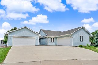 604 SE Tower Court, Ankeny, IA 50021