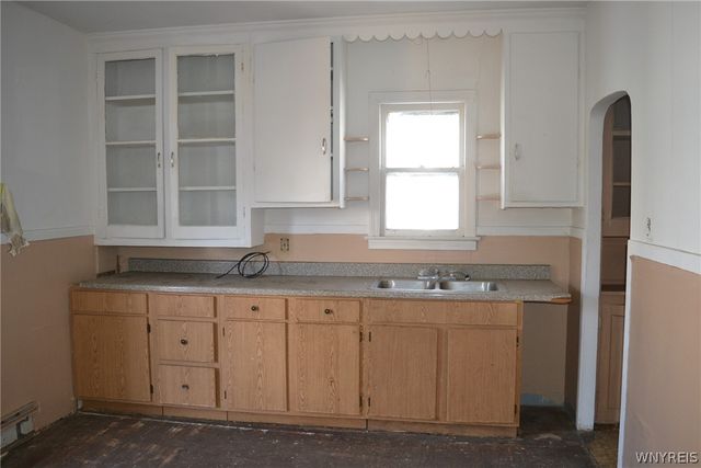 216 Oxford Avenue, Buffalo, NY 14209