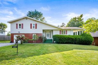 403 Pardee Road, Irondequoit, NY 14609