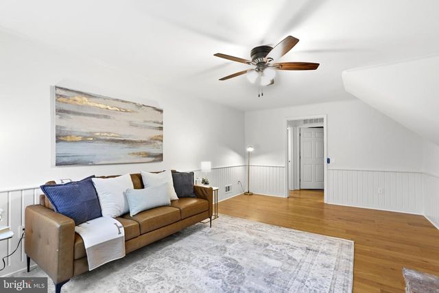 4001 FEATHERSTONE PL, Alexandria, VA 22304