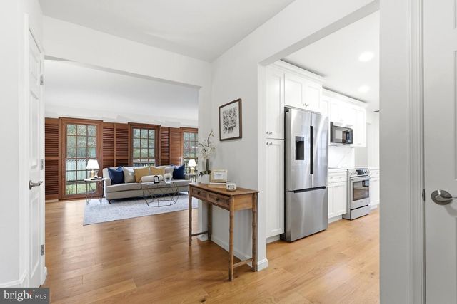 4001 FEATHERSTONE PL, Alexandria, VA 22304