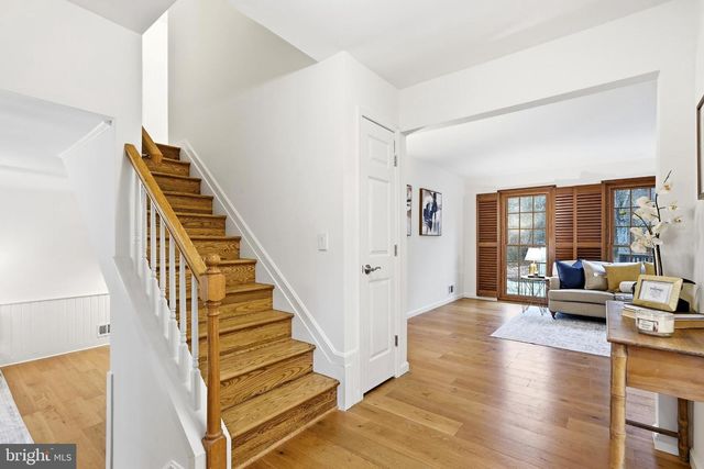 4001 FEATHERSTONE PL, Alexandria, VA 22304