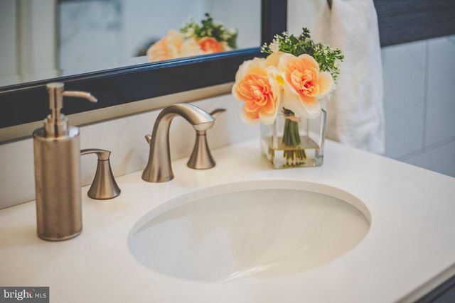 4001 FEATHERSTONE PL, Alexandria, VA 22304