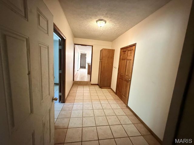 17110 Cavalier Road, Dixon, MO 65459