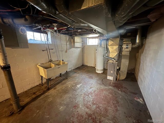 9261 Camley Street, Detroit, MI 48224